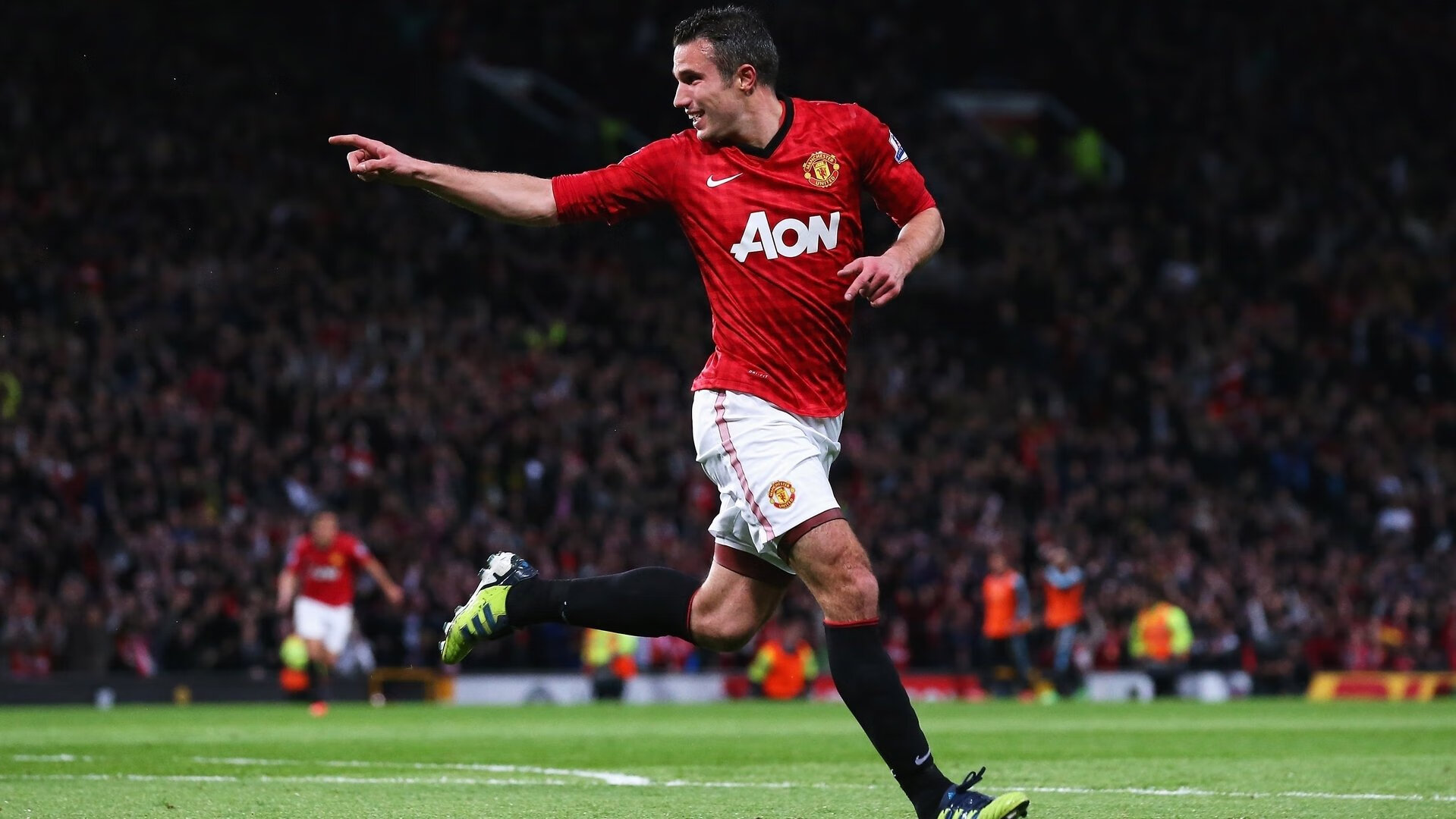 卡塞米罗一锤定音，波兰力克阿尔及利亚背后的关键先生哲学