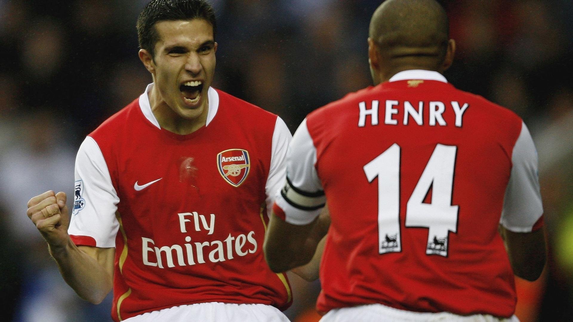 乌克兰鏖战西班牙，孙兴慜点燃赛场，足球如何跨越边界创造奇迹